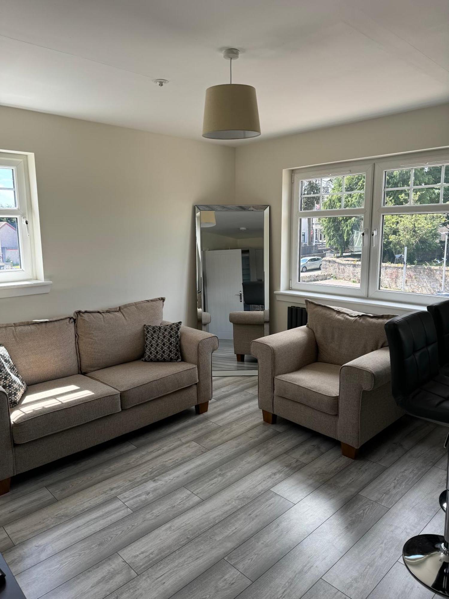 Modern 3 Bedroom Apartment In Markinch, Fife Εξωτερικό φωτογραφία